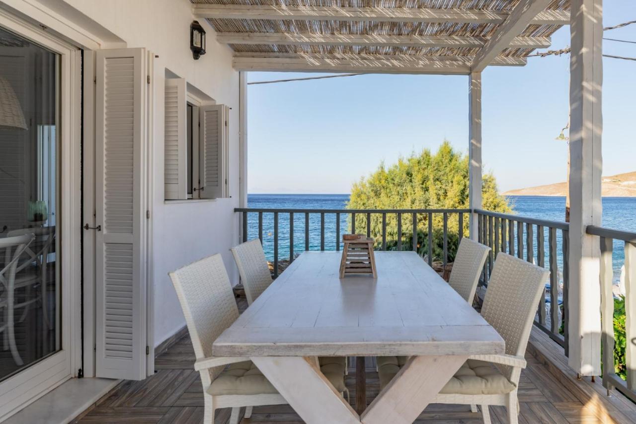 Uno Luxury Apartment With Sea View Livadia  Exteriér fotografie