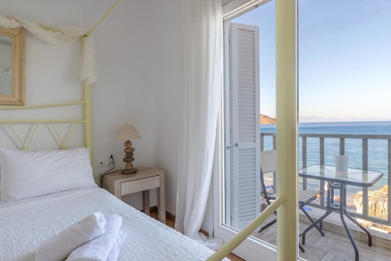 Uno Luxury Apartment With Sea View Livadia  Exteriér fotografie